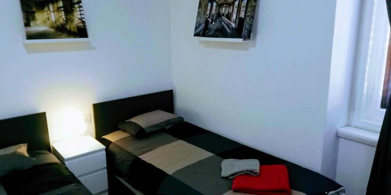 Pula Center Green Park Apartments And Rooms Exterior foto