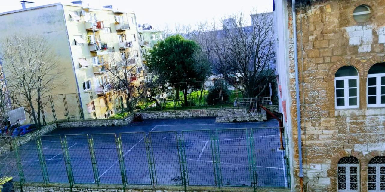 Pula Center Green Park Apartments And Rooms Exterior foto